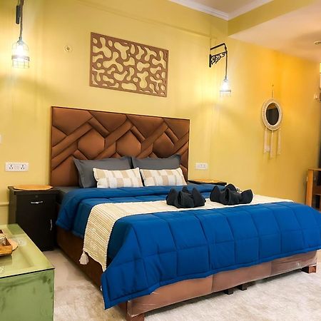 Atharva'S Homestay, Nehru Enclave ニューデリー エクステリア 写真